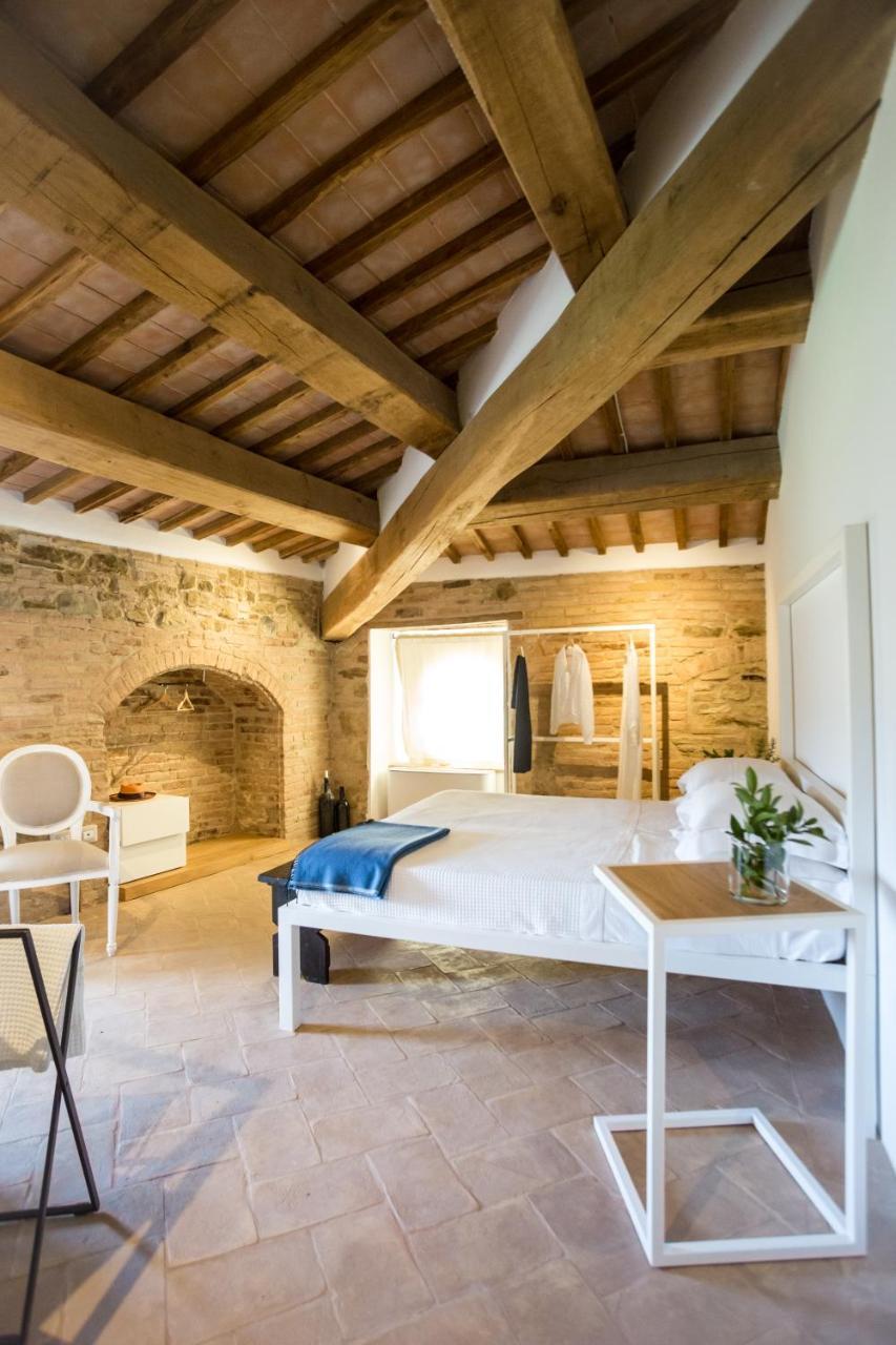 Castello Di Ramazzano - Tenute Aliani Perugia Bagian luar foto