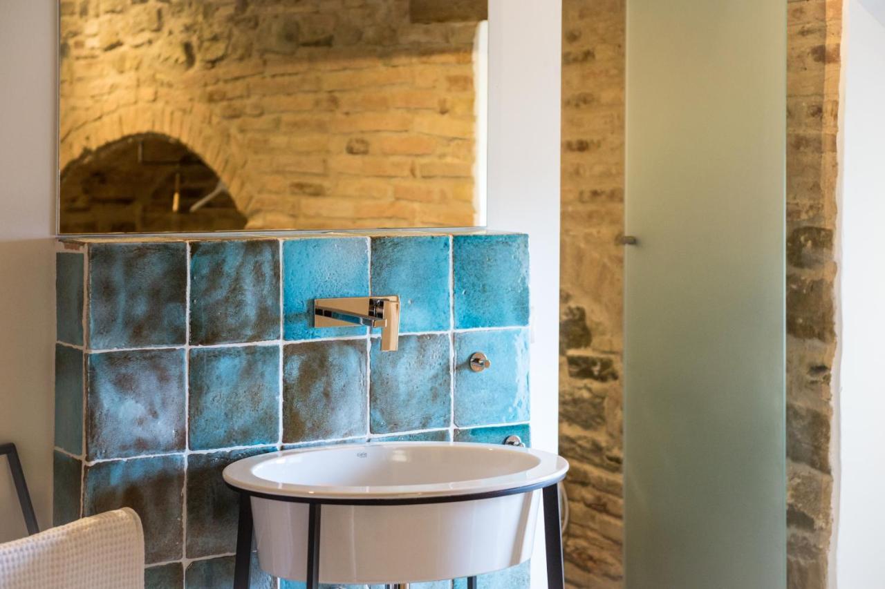 Castello Di Ramazzano - Tenute Aliani Perugia Bagian luar foto