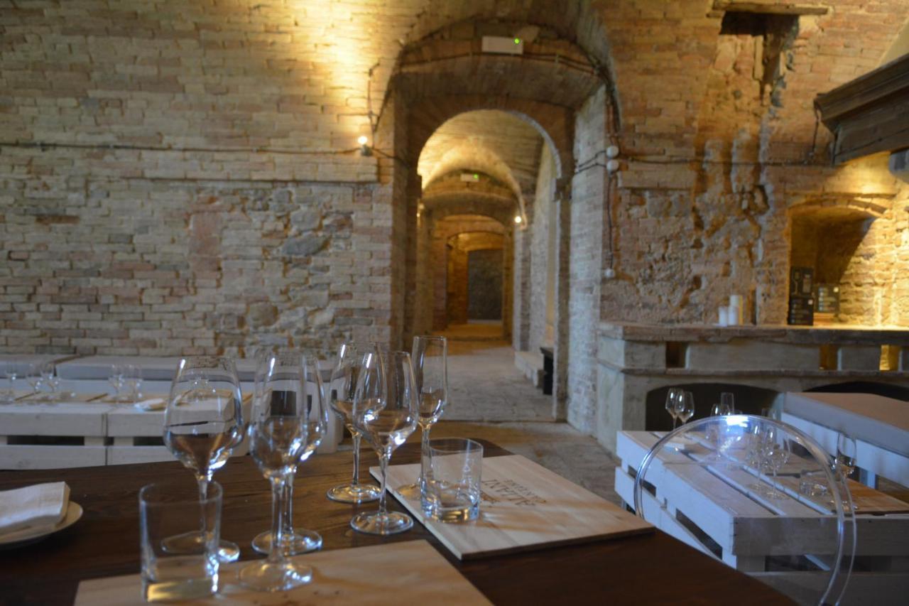 Castello Di Ramazzano - Tenute Aliani Perugia Bagian luar foto