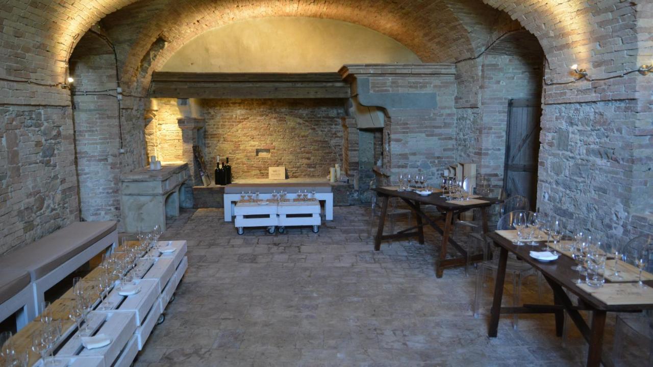 Castello Di Ramazzano - Tenute Aliani Perugia Bagian luar foto