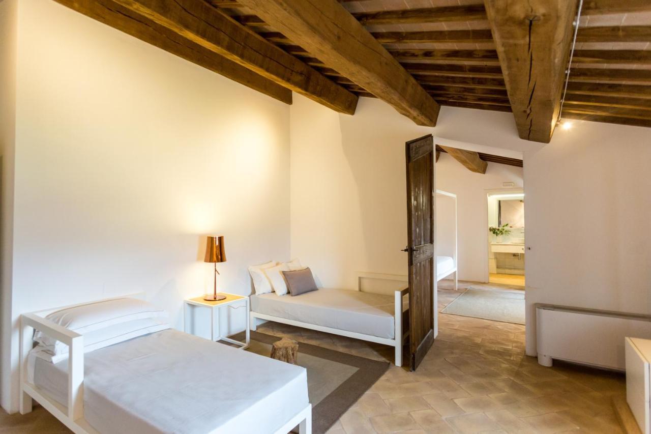 Castello Di Ramazzano - Tenute Aliani Perugia Bagian luar foto
