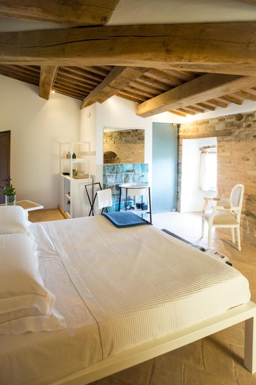 Castello Di Ramazzano - Tenute Aliani Perugia Bagian luar foto