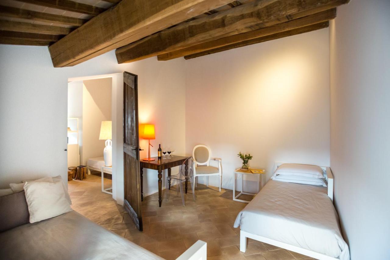 Castello Di Ramazzano - Tenute Aliani Perugia Bagian luar foto